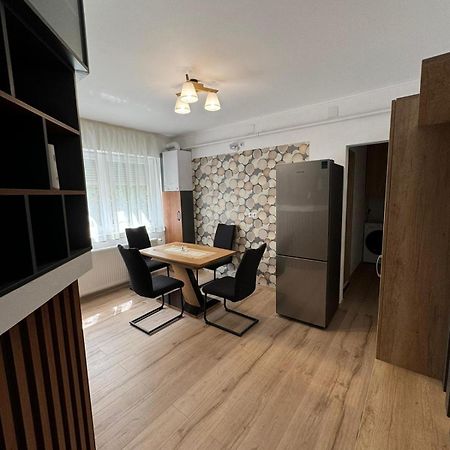 Bingo Apartman Cristuru Secuiesc Ngoại thất bức ảnh