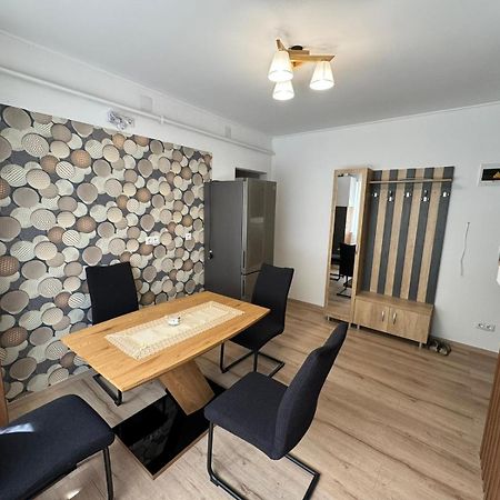 Bingo Apartman Cristuru Secuiesc Ngoại thất bức ảnh