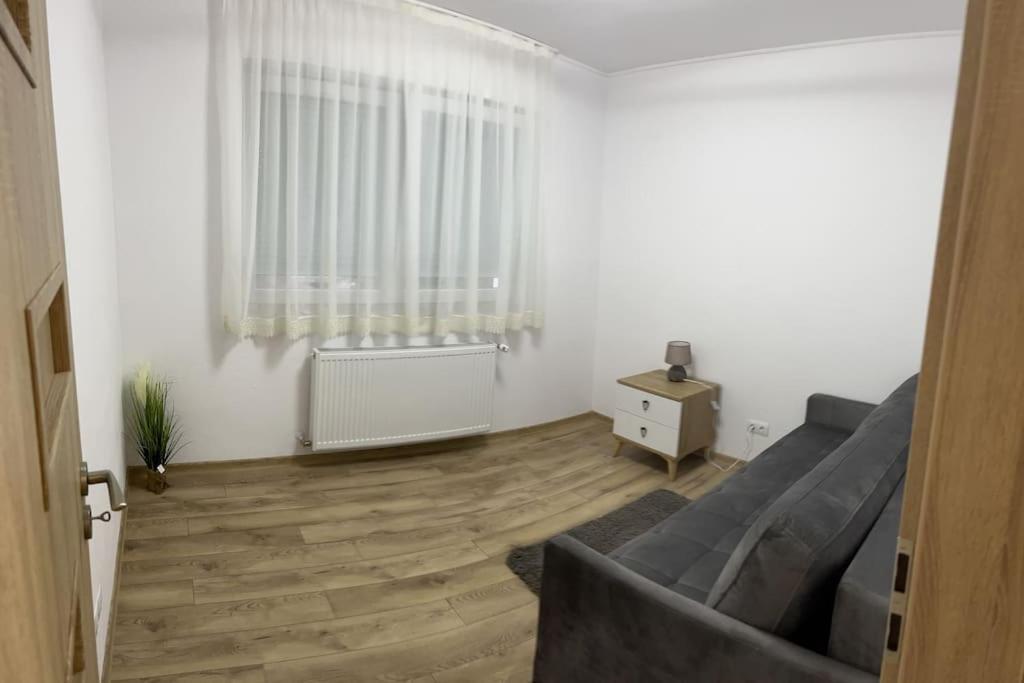 Bingo Apartman Cristuru Secuiesc Ngoại thất bức ảnh