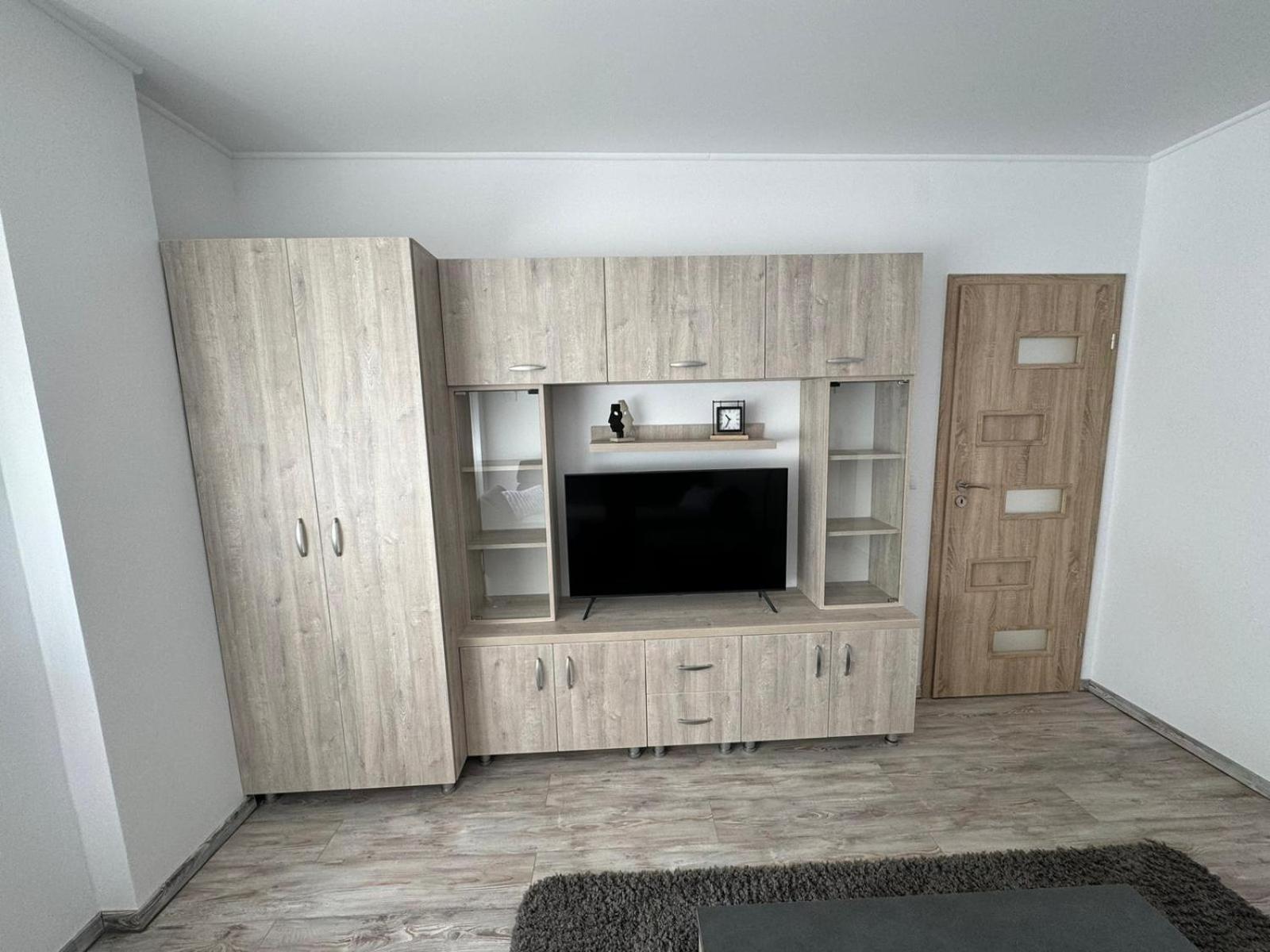 Bingo Apartman Cristuru Secuiesc Ngoại thất bức ảnh